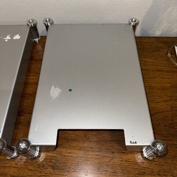 El Casco Luxury Desk Accessory – Stackable Paper Trays (Set of 2) - Picture 11 of 16